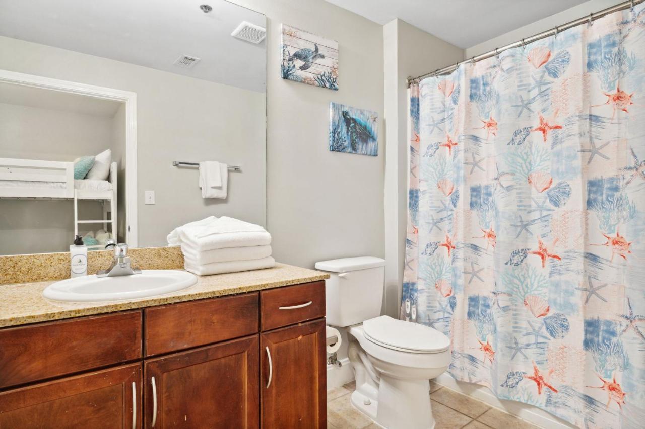 Ocean View 10Th Floor Condo At The Laketown Wharf 1004 Panama City Beach Exterior photo