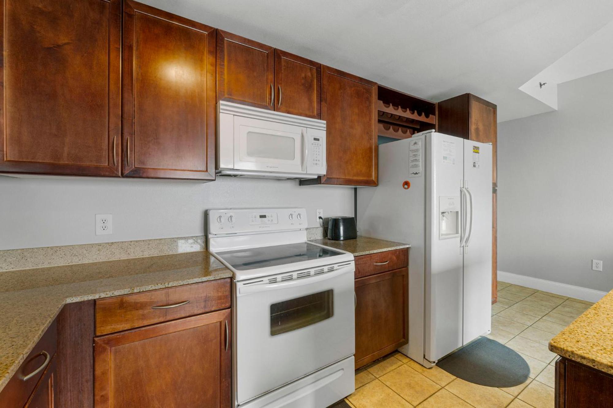 Ocean View 10Th Floor Condo At The Laketown Wharf 1004 Panama City Beach Exterior photo